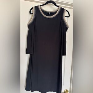 Elegant Black Cold Shoulder Dress